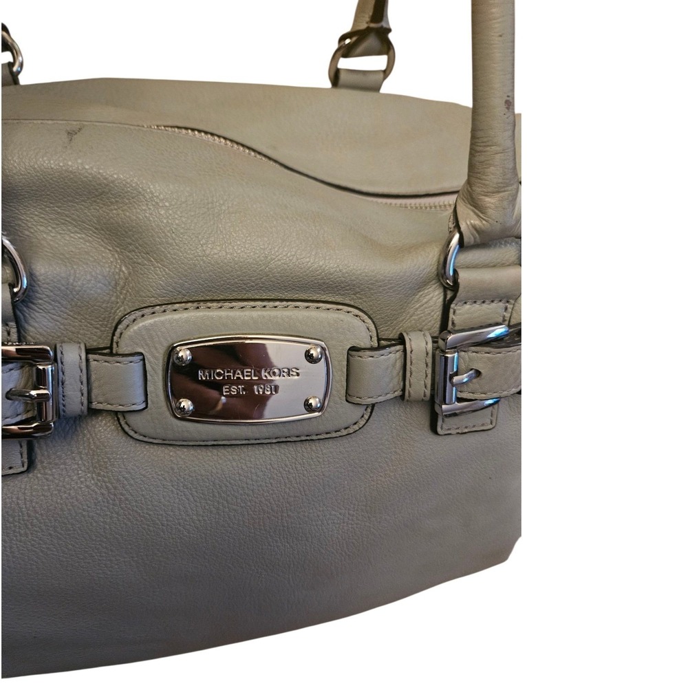 Michael Kors Hamilton Weekender Travel Bag Grey Leather‎ + FREE Bag Charm 🎁 - Picture 3 of 9